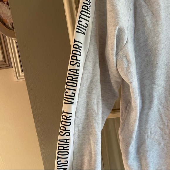 Victoria’s Secret Victoria sport logo striped zip up hoodie - Picture 5 of 7